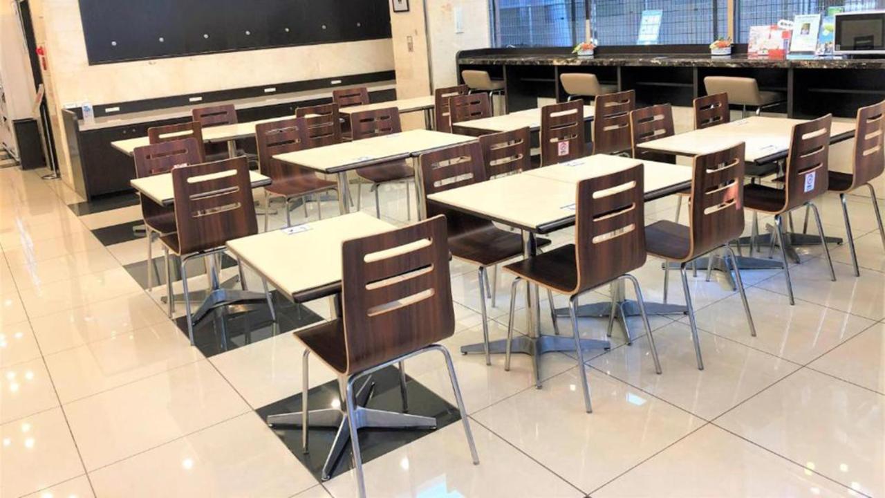 Toyoko Inn Tokyo Shinjuku Gyoemmae Eki 3 Ban Deguchi Dış mekan fotoğraf